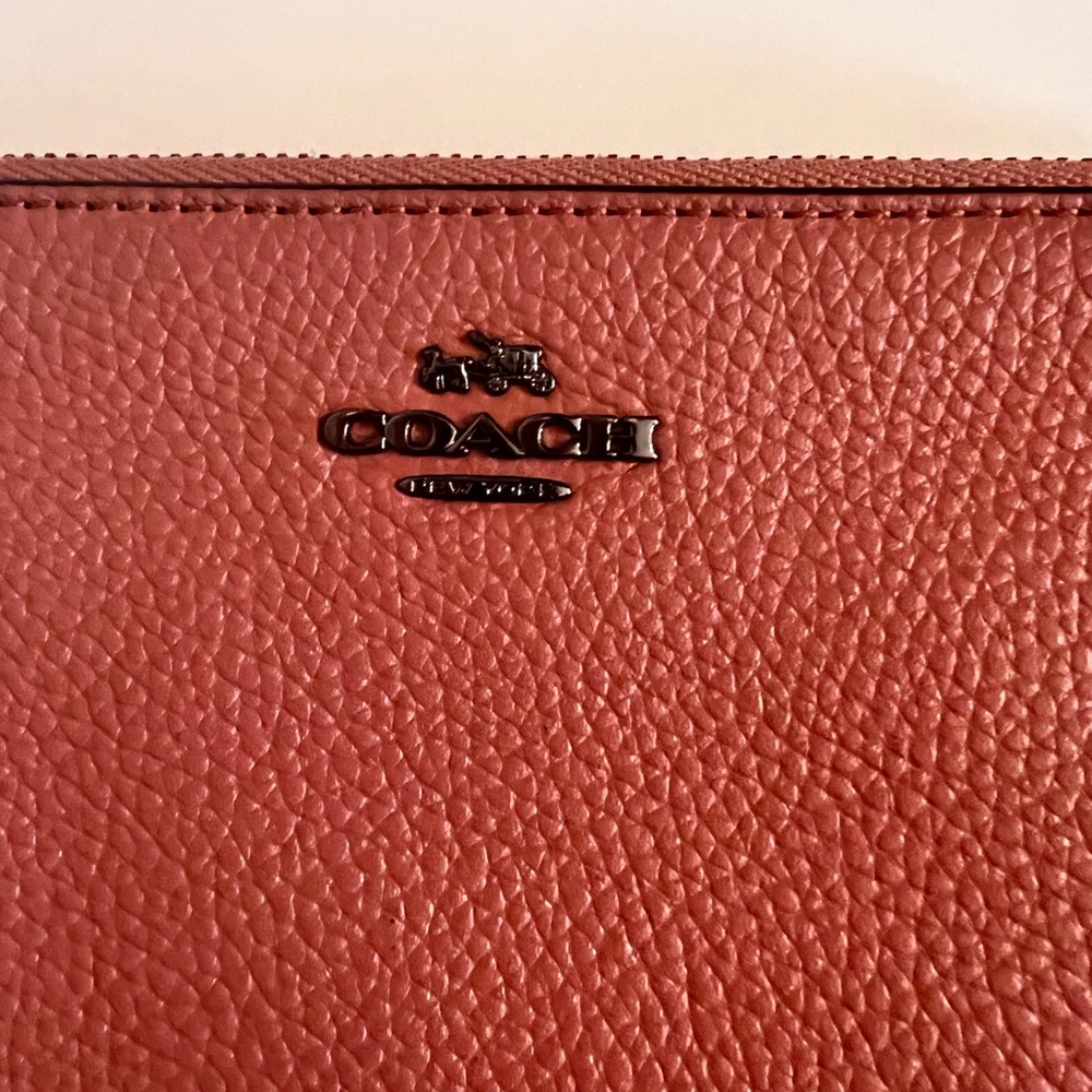 Coach Bag - Picture 4 of 6